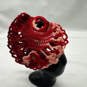 Crotchet small coin purse, pendant, or doll purse(?)